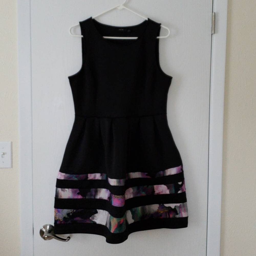Apt 9 sleeveless black dress